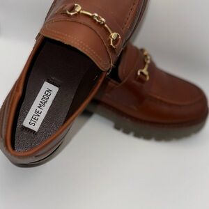 Steve Madden Women’s Brown Leather Loafers with Gold Hardware